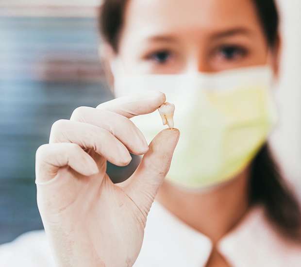 Stockbridge Tooth Extraction